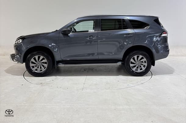 2022 Isuzu MU-X LS-U in Other