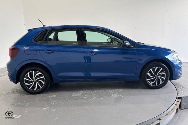 2024 Volkswagen Polo 85TSI Life in Blue