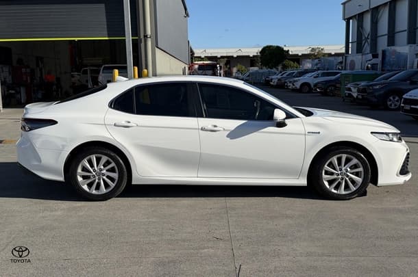 2022 Toyota Camry Ascent in White