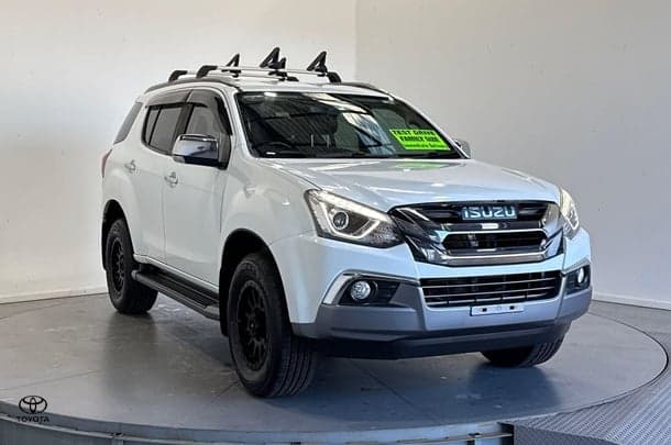 2019 Isuzu MU-X LS-T in White