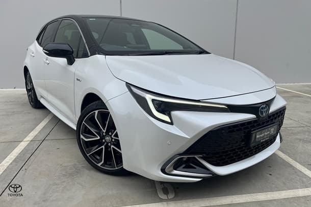 2025 Toyota Corolla ZR Hybrid in White