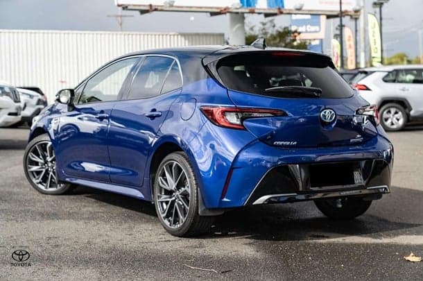 2022 Toyota Corolla ZR in Two Tone Blue