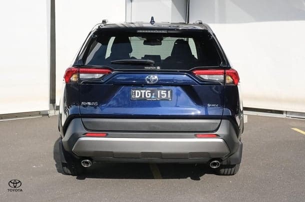 2025 Toyota RAV4 GXL in Blue