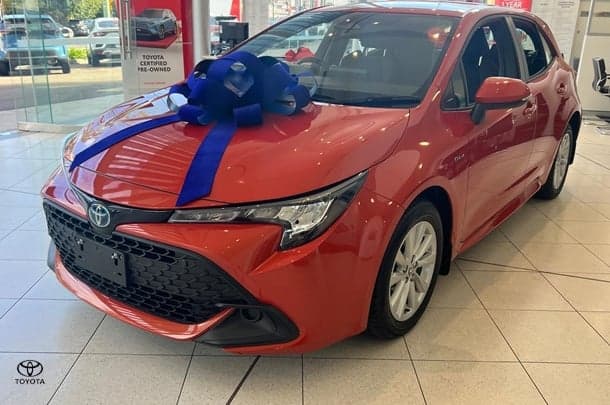 2025 Toyota Corolla Ascent Sport in Orange