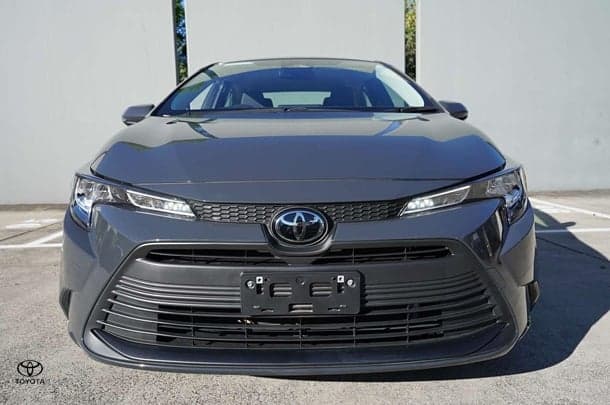 2024 Toyota Corolla Ascent Sport in Grey