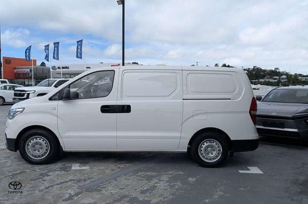 2019 Hyundai iLoad Base in White