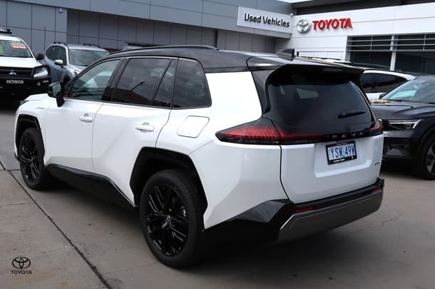 2026 Toyota RAV4 XSE in White