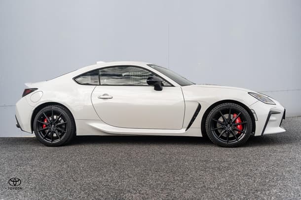 2025 Toyota GR86 GTS in White
