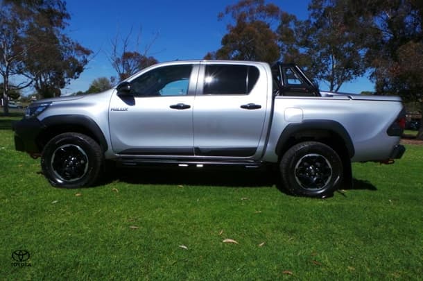 2018 Toyota Hilux Rugged X in Silver
