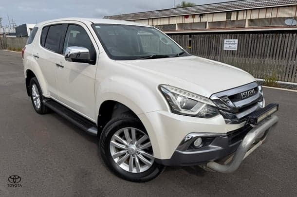 2018 Isuzu MU-X LS-U in White