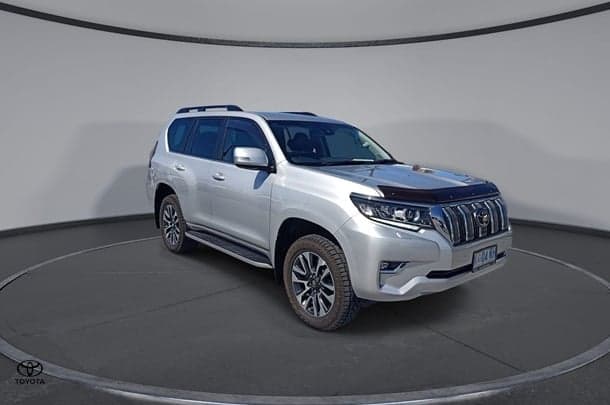 2022 Toyota Landcruiser Prado VX in Silver