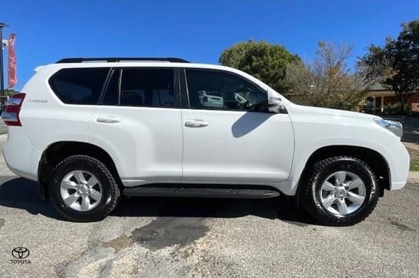2017 Toyota Landcruiser Prado GXL in White