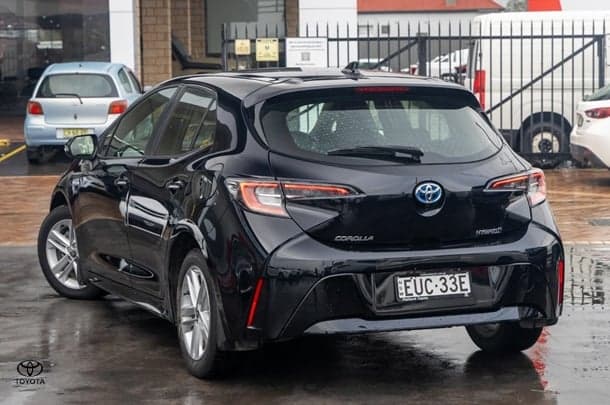 2022 Toyota Corolla Ascent Sport Hybrid in Black