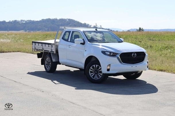 2022 Mazda BT-50 XT in White
