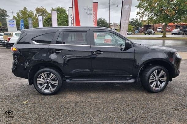 2023 Isuzu MU-X LS-T in Other