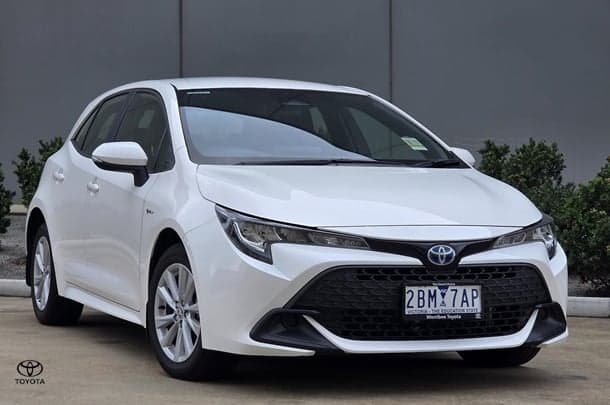 2024 Toyota Corolla Ascent Sport in White