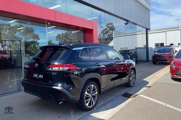 2025 Toyota Corolla Cross Atmos in Black