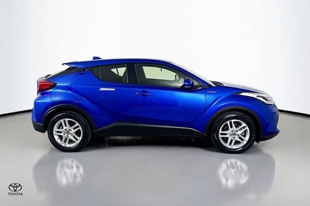 2021 Toyota C-HR GXL 2WD in Blue