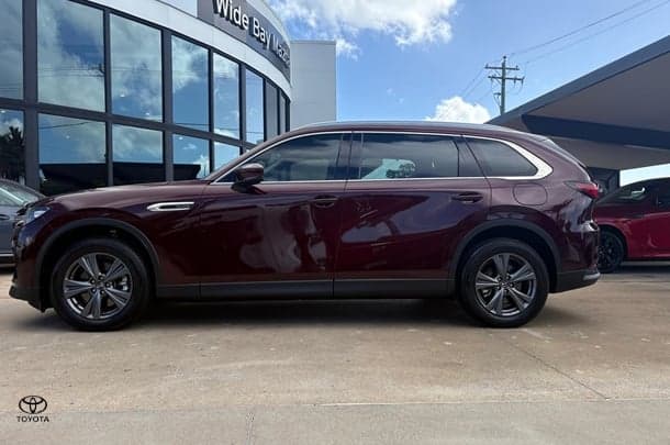 2025 Mazda CX-80 G40e Touring in Red