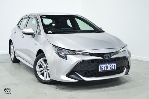 2019 Toyota Corolla Ascent Sport in Silver