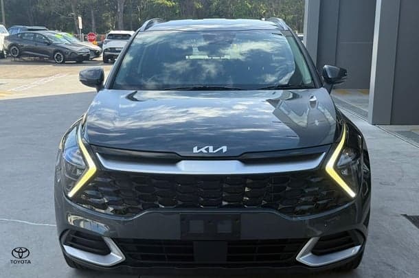 2024 Kia Sportage S in Grey