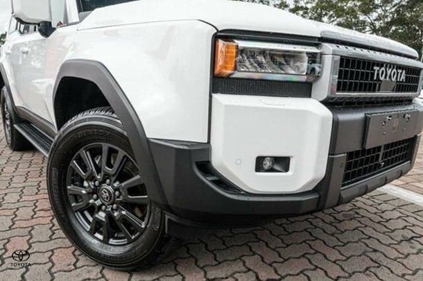 2024 Toyota Landcruiser Prado GX in White