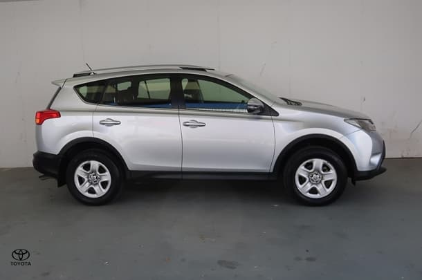 2013 Toyota RAV4 GX in Silver