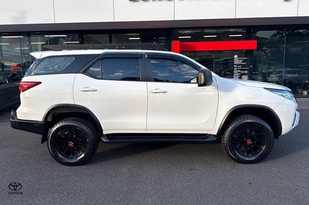 2018 Toyota Fortuner GX in White