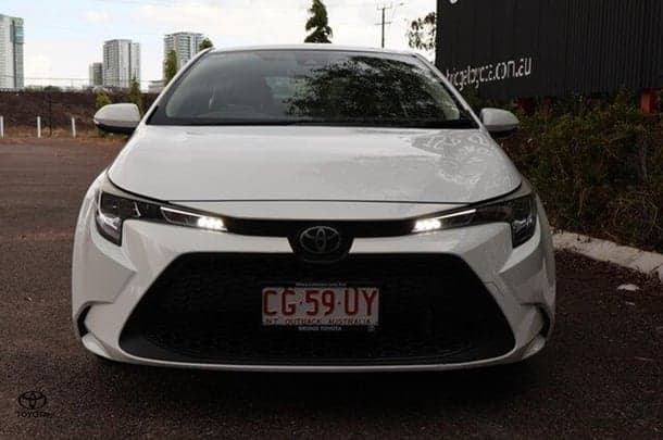 2020 Toyota Corolla Ascent Sport in White
