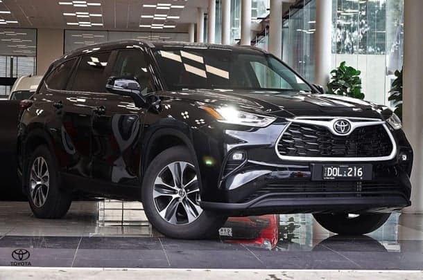 2025 Toyota Kluger GXL AWD in Black