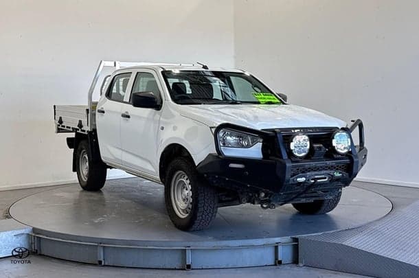 2023 Isuzu D-MAX SX in White