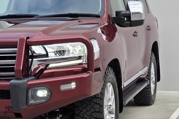 2016 Toyota Landcruiser Sahara in Red