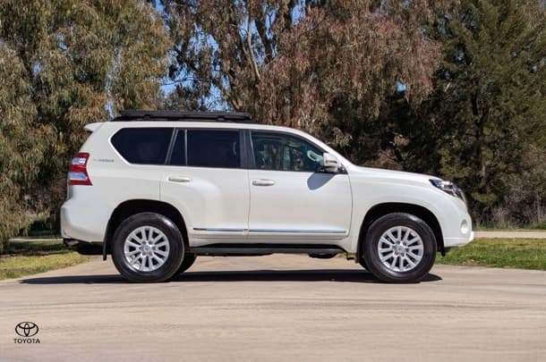 2017 Toyota Landcruiser Prado Altitude in White