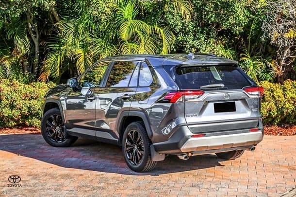 2025 Toyota RAV4 Cruiser 2WD in Silver