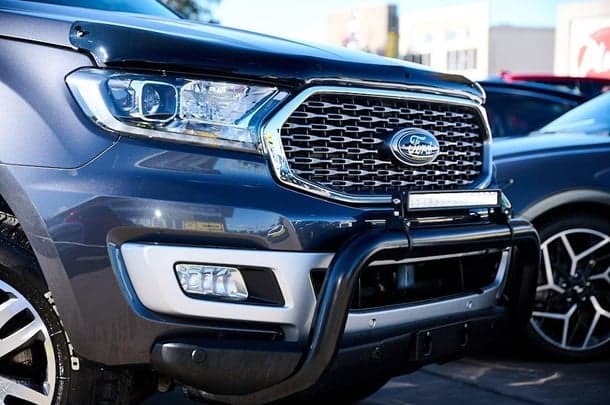 2021 Ford Everest Trend in Grey