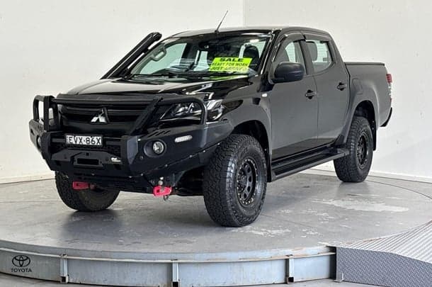 2022 Mitsubishi Triton GLX+ in Black