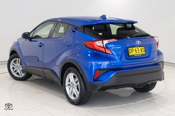 2022 Toyota C-HR GXL-2WD in Blue