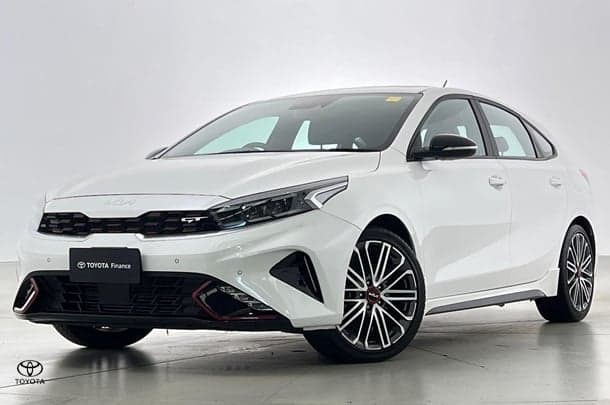 2022 Kia Cerato GT in White