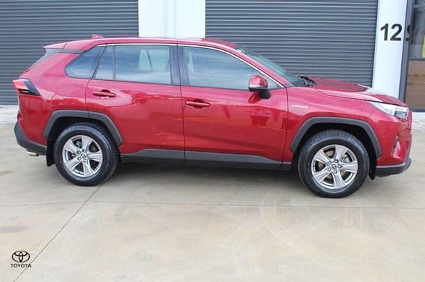 2022 Toyota RAV4 GX-2WD in Red
