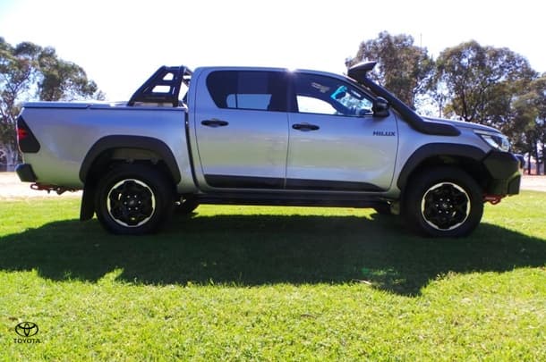 2018 Toyota Hilux Rugged X in Silver