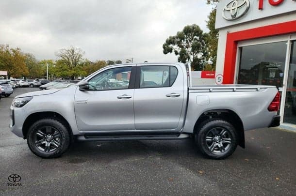 2025 Toyota Hilux SR in Silver