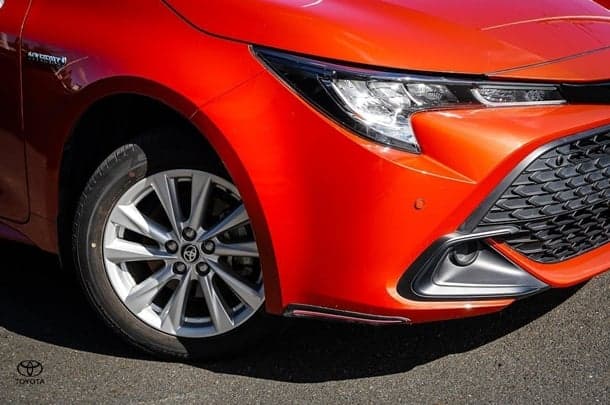 2022 Toyota Corolla Ascent Sport in Orange