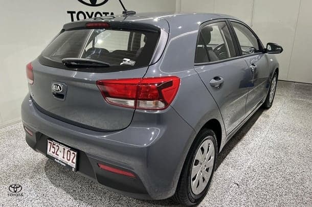 2021 Kia Rio S in Grey