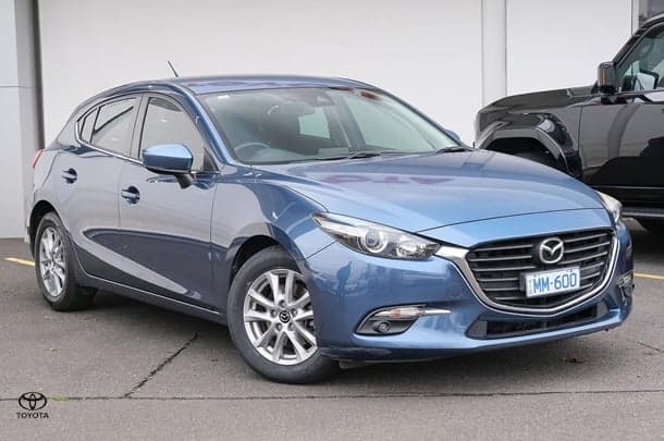 2017 Mazda 3 Maxx in Blue