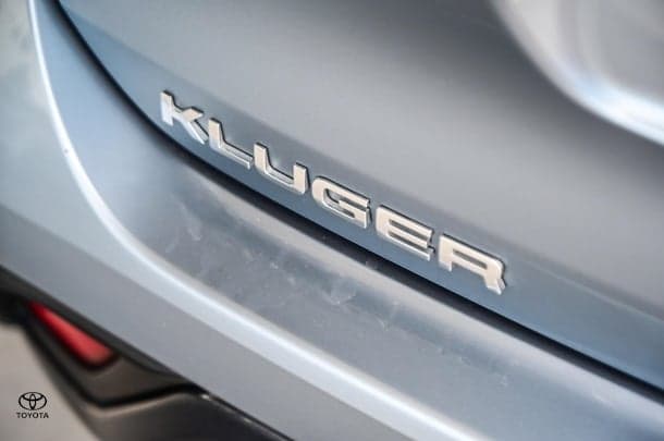2021 Toyota Kluger Grande in Blue