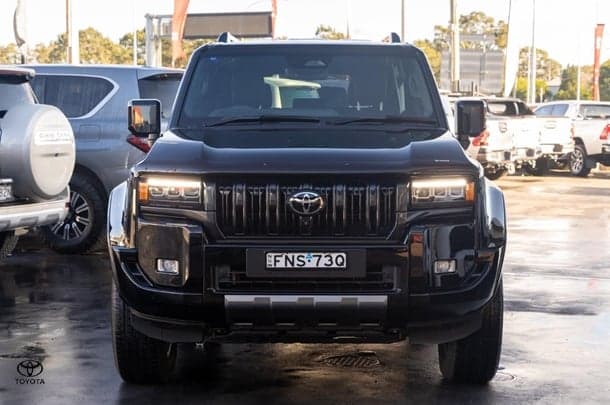 2024 Toyota Landcruiser Prado VX in Black