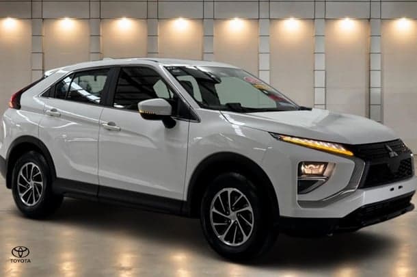 2023 Mitsubishi Eclipse Cross ES in White
