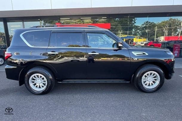 2024 Nissan Patrol Ti in Black
