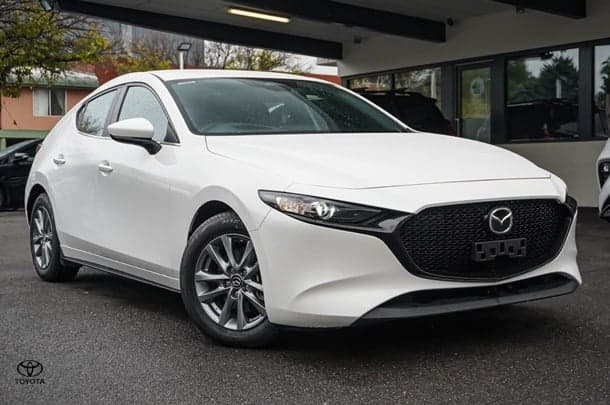 2024 Mazda 3 G20 Pure in White