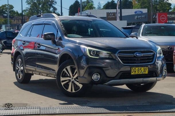 2019 Subaru Outback 2.5i Premium in Grey